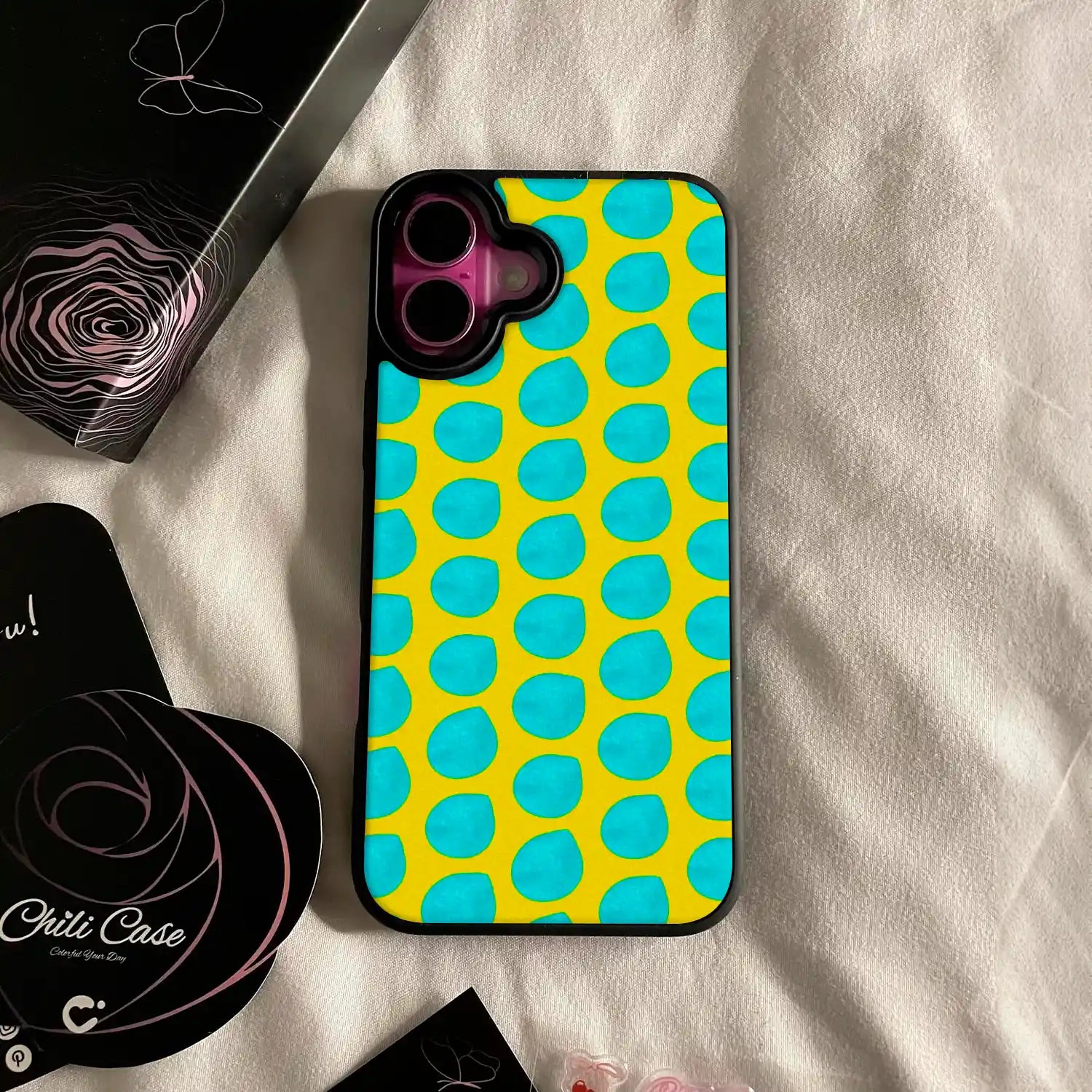 Candy Dot Magsafe iPhone Case