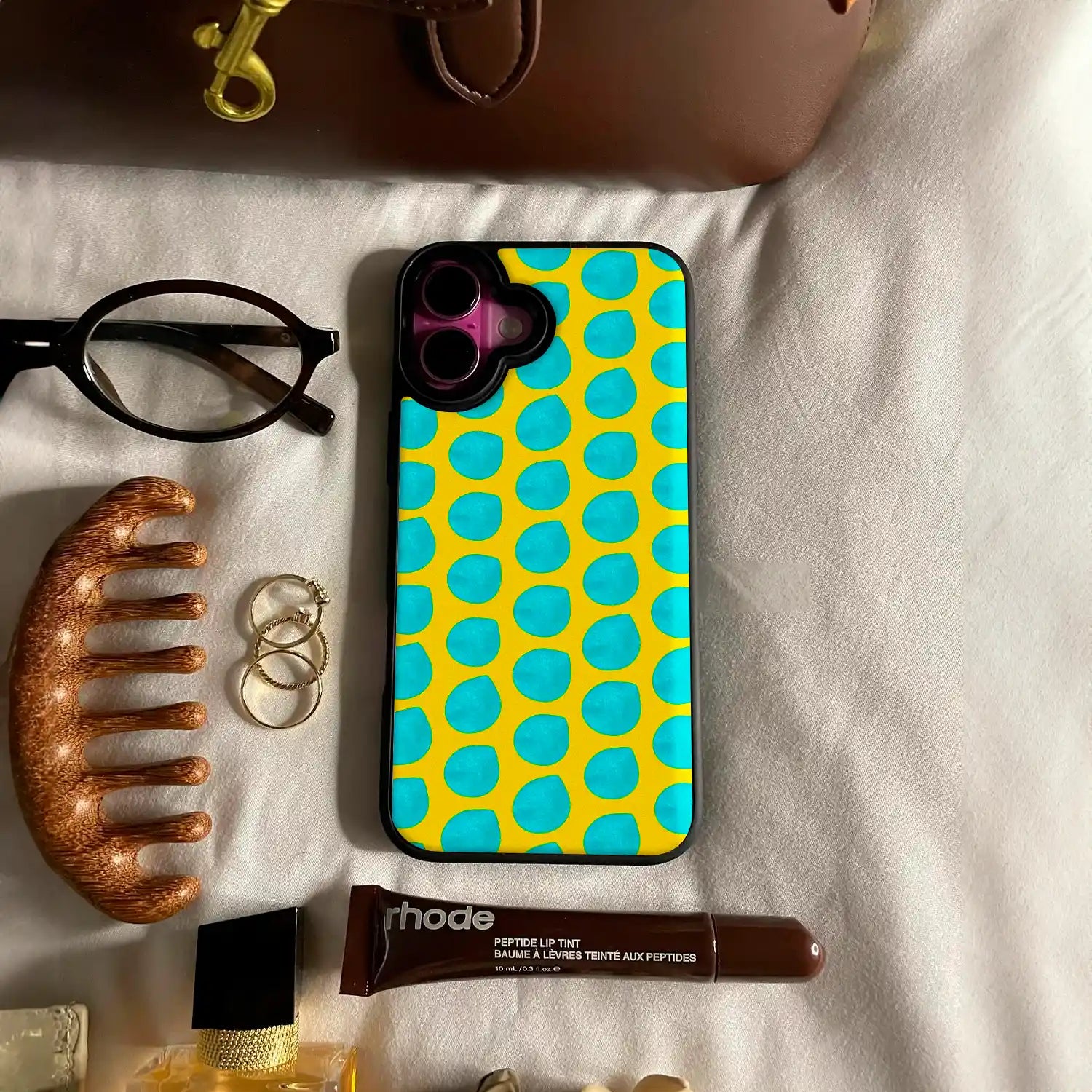 Candy Dot Magsafe iPhone Case