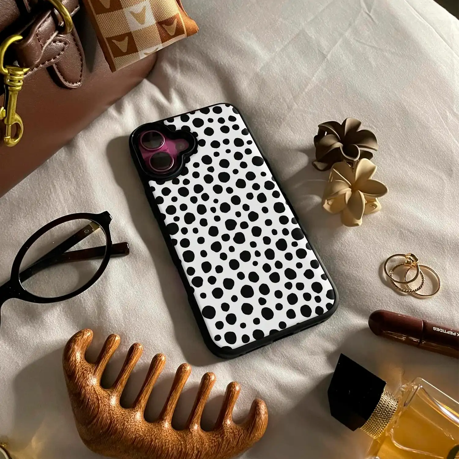 Mooody Babe Magsafe iPhone Case