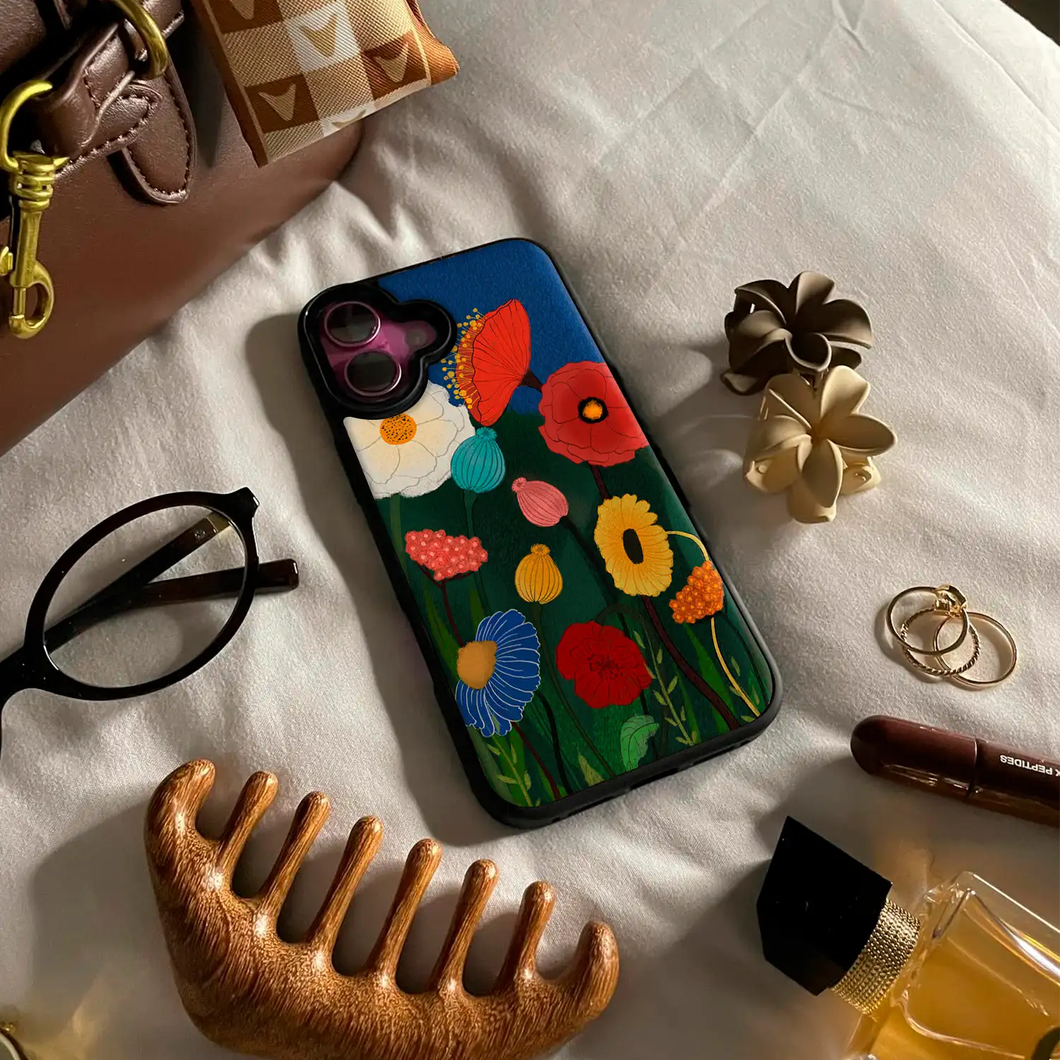 Natural's Charm | Magsafe iPhone Case